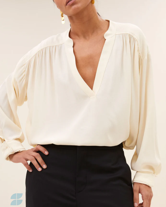 BLOUSE MEJA CREAM ~ BY BAR
